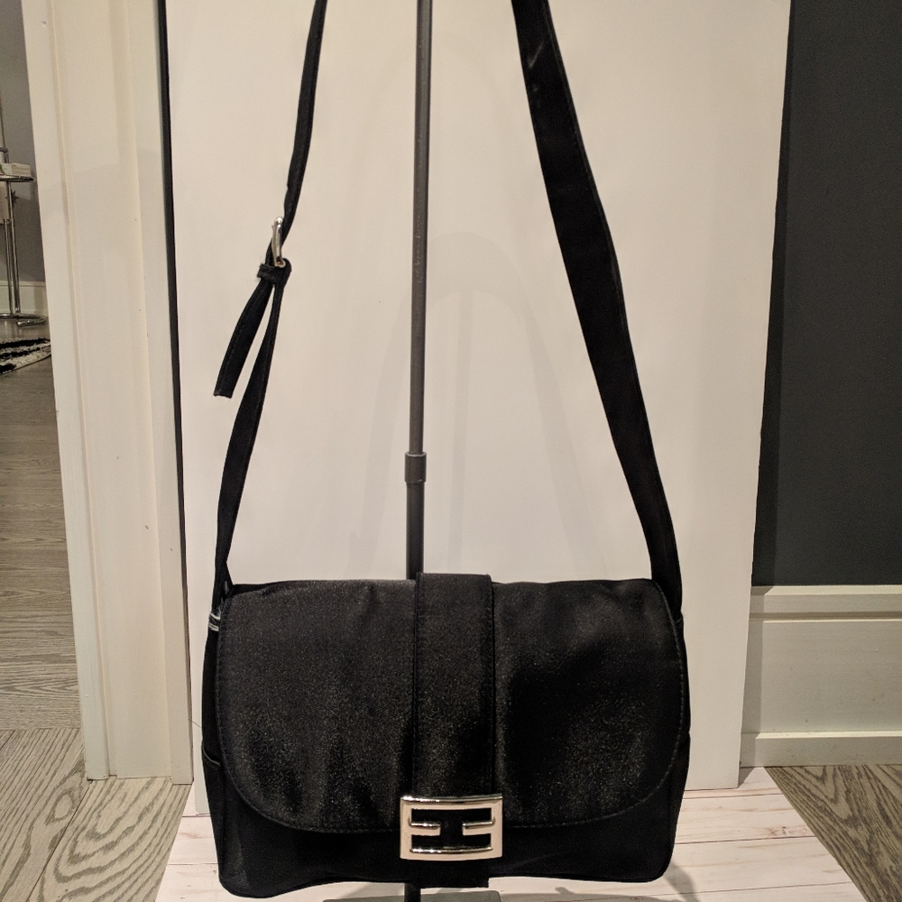 Veneto crossbody black bag
